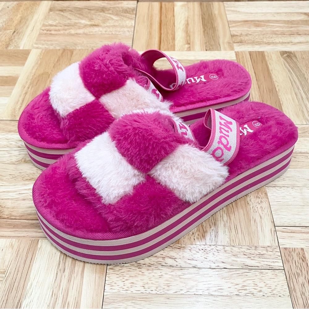 Mudd Stormy Fuchsia/White Fuzzy Elastic Slingback… - image 1